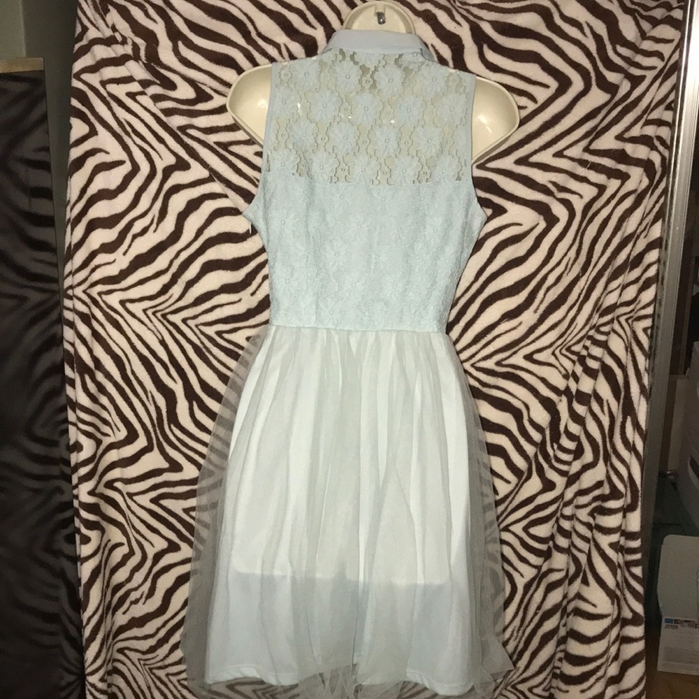 Lauren Conrad size 4 light blue beautiful dress 💕 - Picture 2 of 6